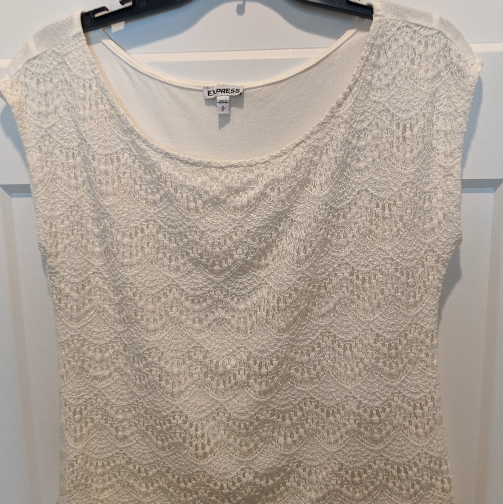 Express lace front blouse size small